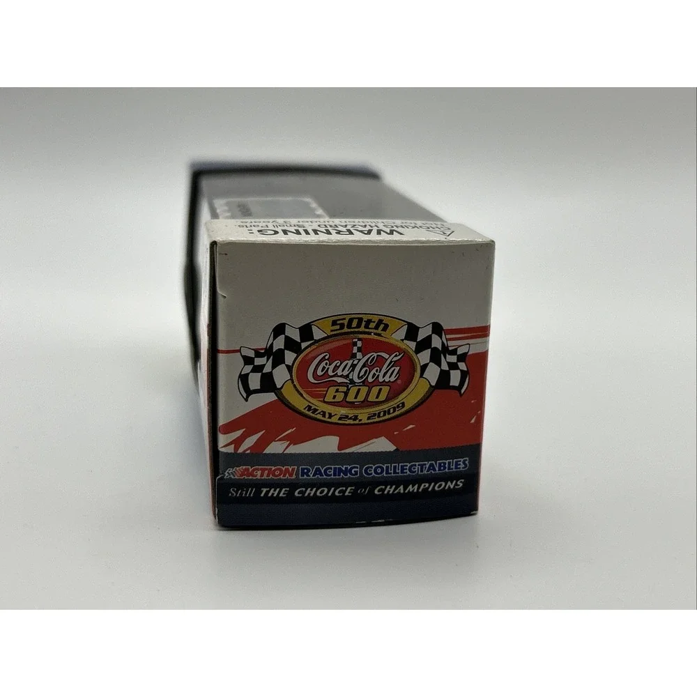 Motorsports Authentics Lowe's Motor Speedway Charlotte 2009 NASCAR‎